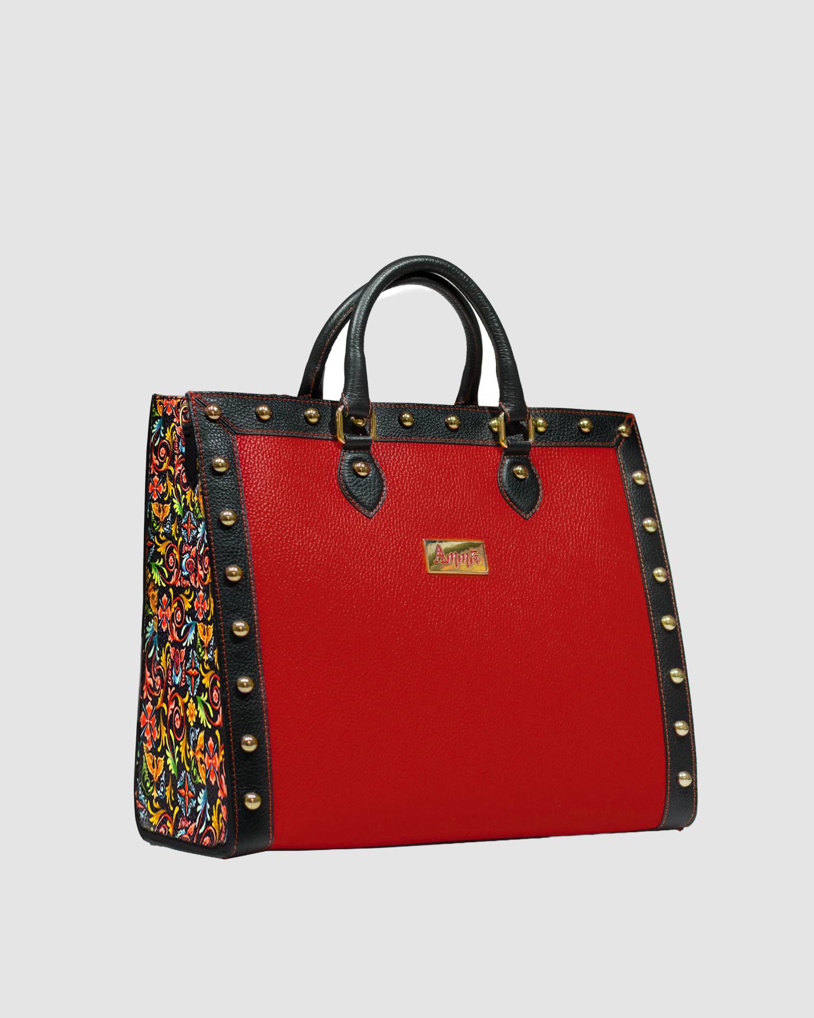 Shopping Bag Scaramanzia rossa con borchie